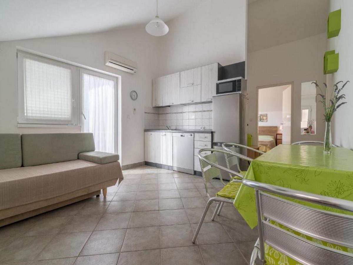 Apartmani Lucia Biograd Biograd Na Moru Zewnętrze zdjęcie