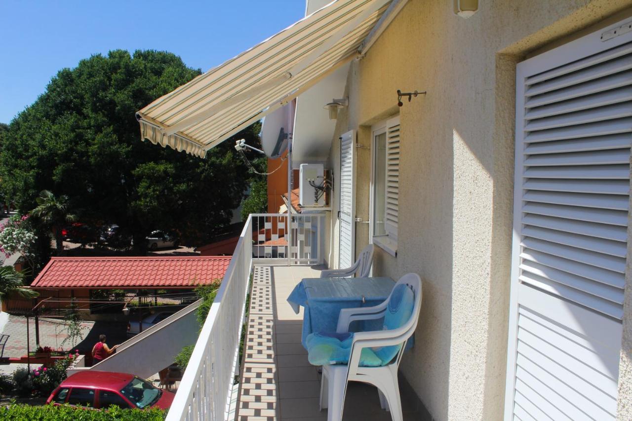 Apartmani Lucia Biograd Biograd Na Moru Zewnętrze zdjęcie