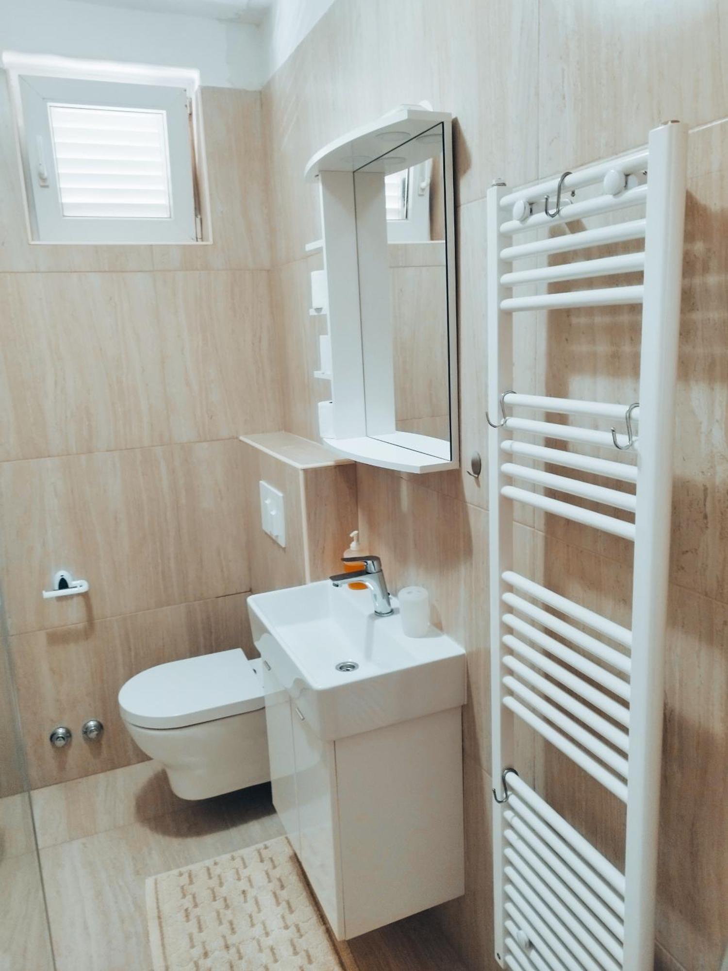 Apartmani Lucia Biograd Biograd Na Moru Zewnętrze zdjęcie